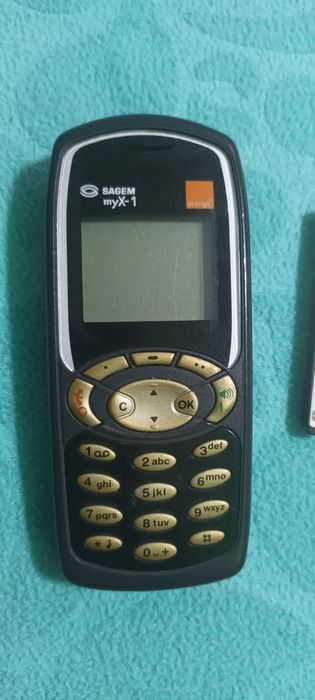 Sagem myX1 retro