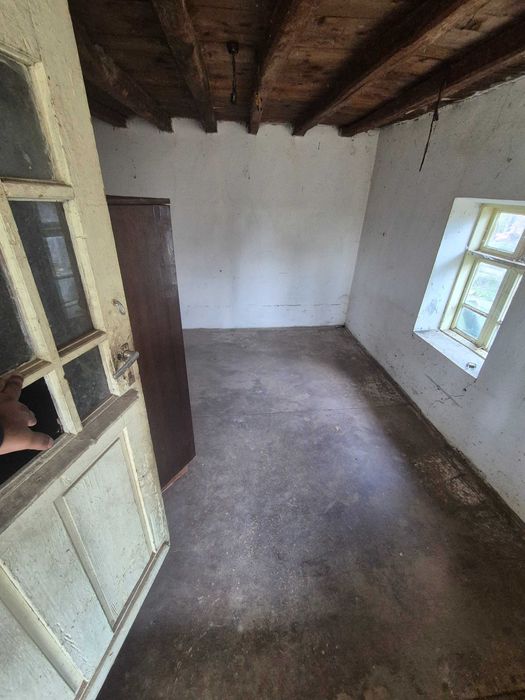 Продавам Къща с.Смочан на 10км от Ловеч