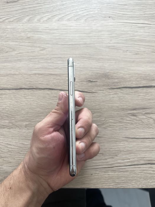 Iphone x отлично състояние