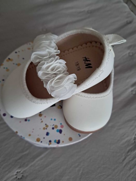 Официален сет рокля,жилетка и чорапогащник 12-18 мес 86-92 см C&A