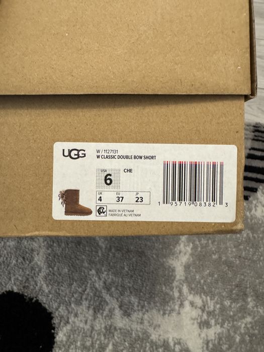 Ugg w classic double bow short