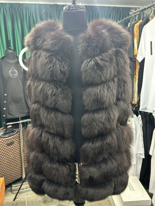 Vesta blana de dama