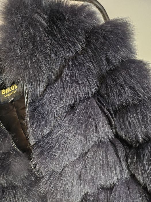 Дамско палто от естествен косъм с качулка