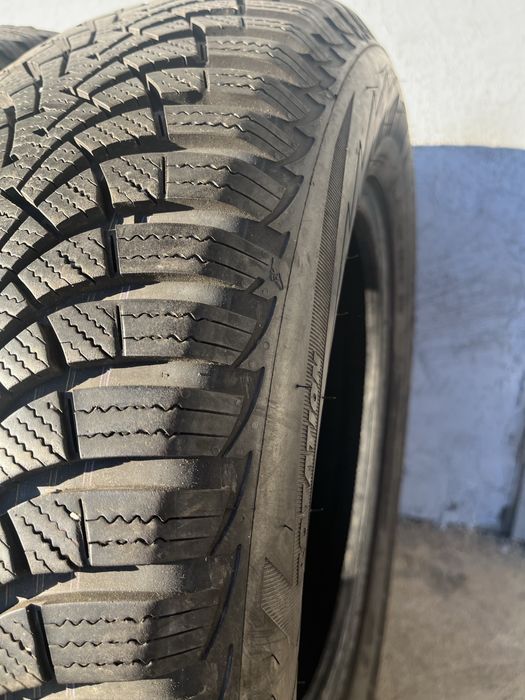 2 бр. зимни гуми 195/65/15 GoodYear DOT 3114 5,5/7 mm