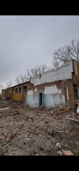 Здание на разбор