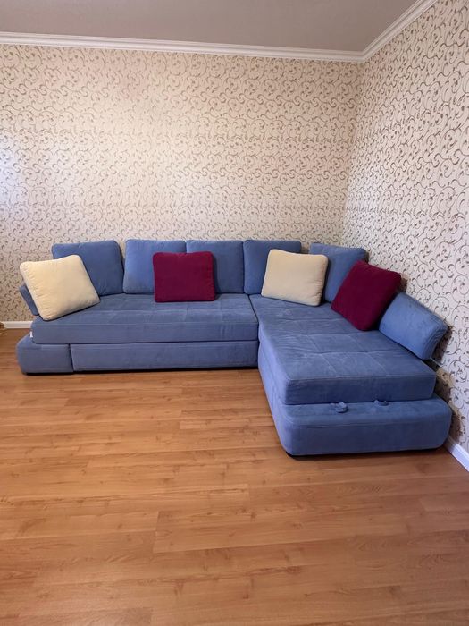 Продам диван Даллас