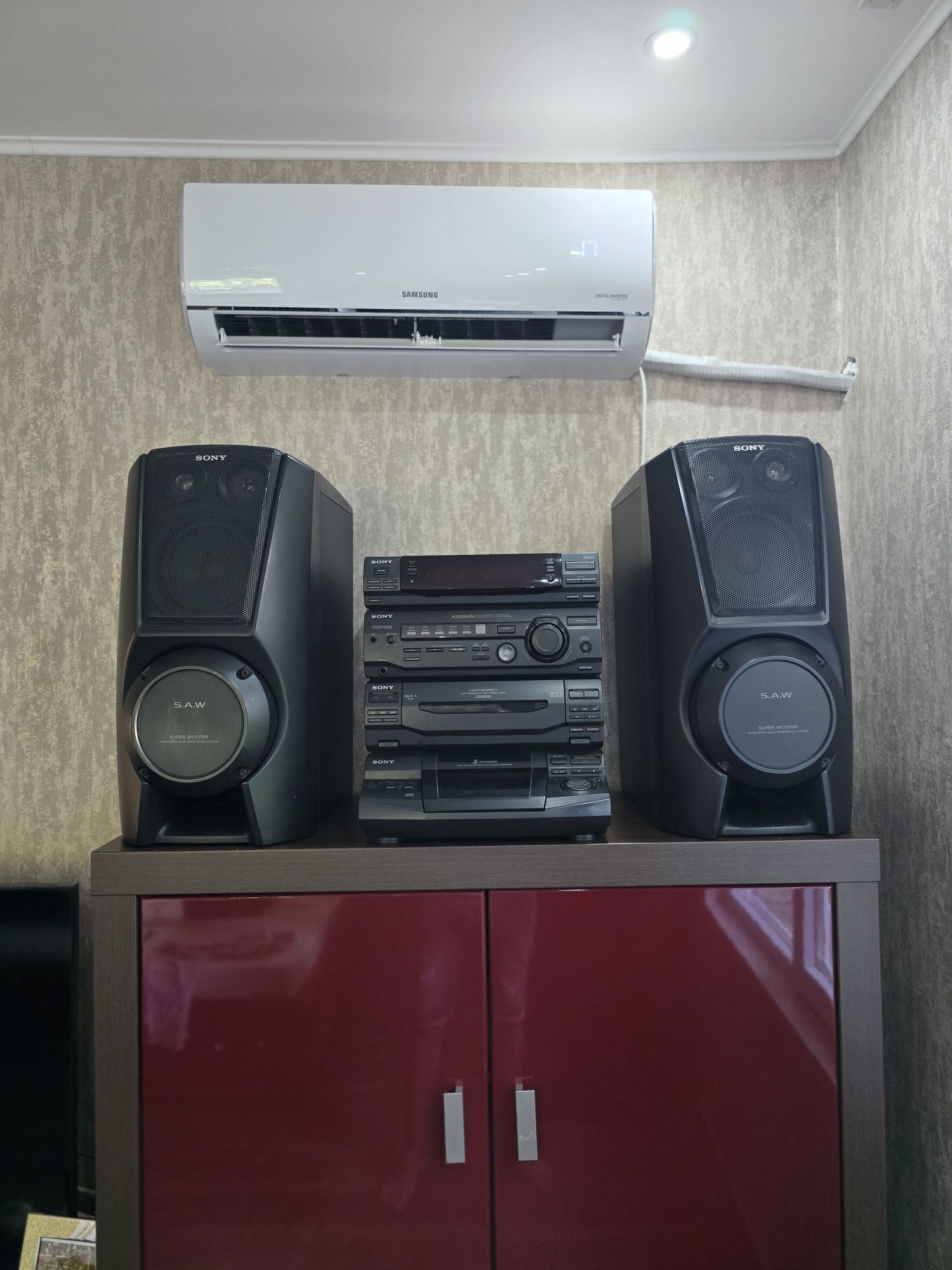Sony - Модел XB8AV 270W