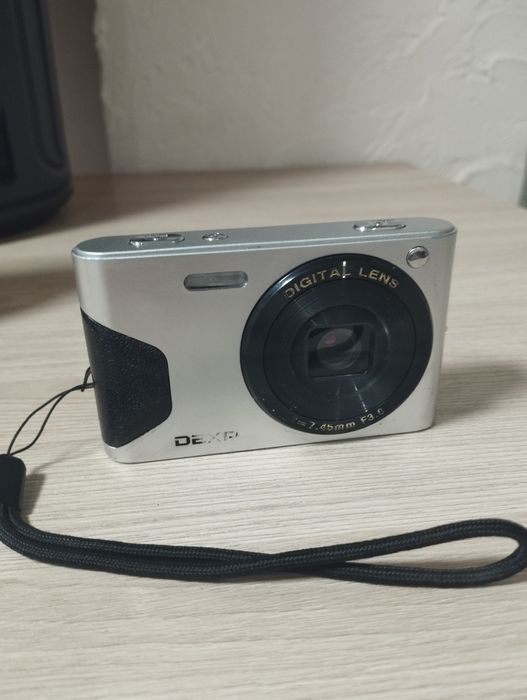 Продам фотоаппарат.  Камера DEXP DC Compact 5.