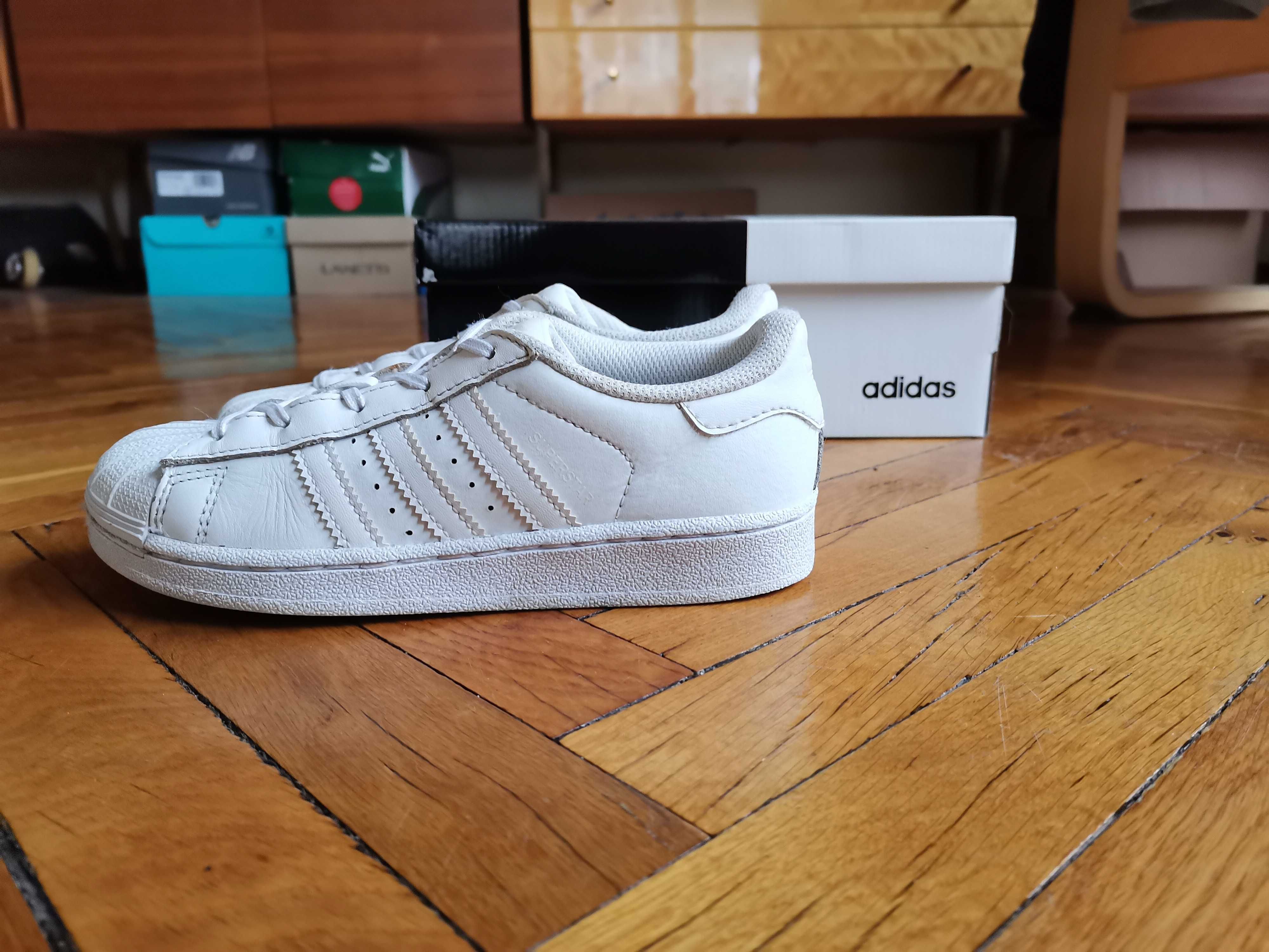 Детски кецове Adidas 31,5