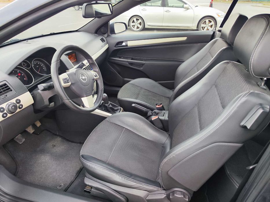 Opel Astra 1.9CDTI 150hp кабриолет с твърд покрив