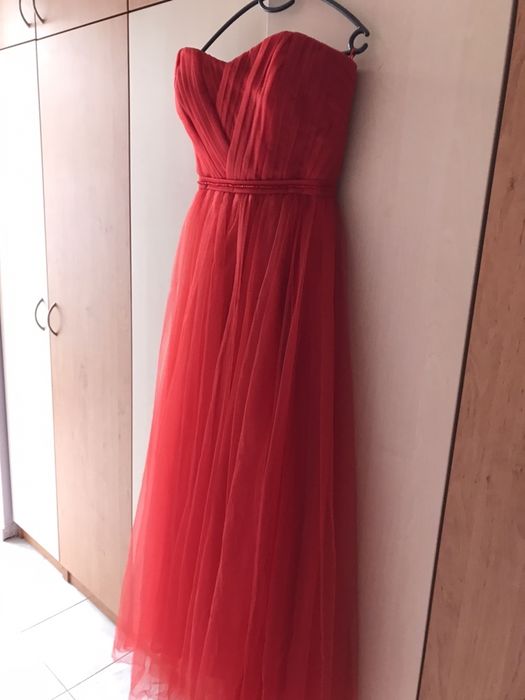 Официална рокля