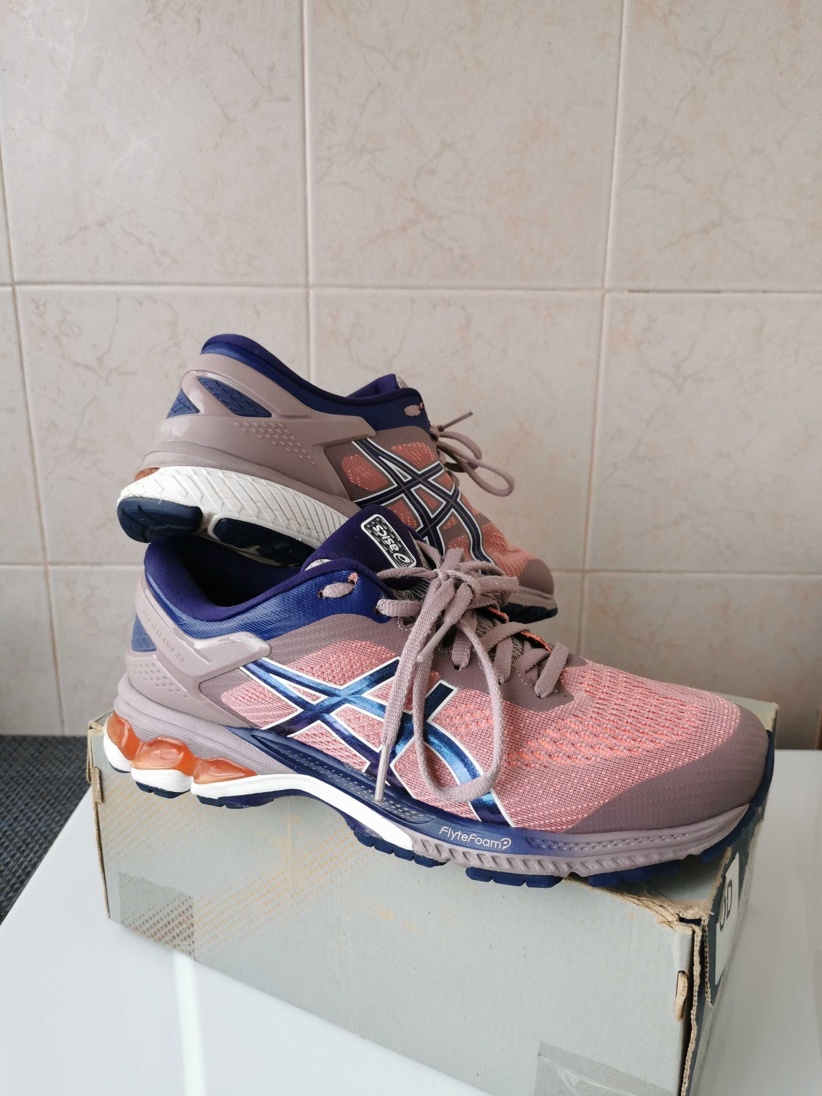 ASICS-GEL Kayano 26