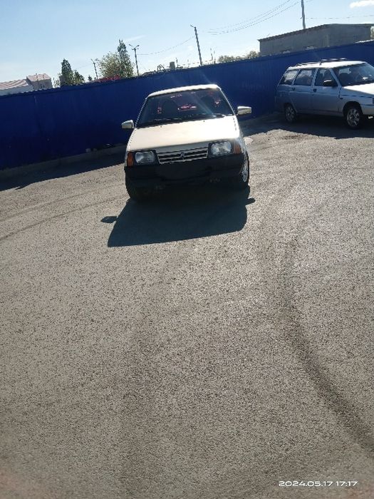 Продам ваз 21099