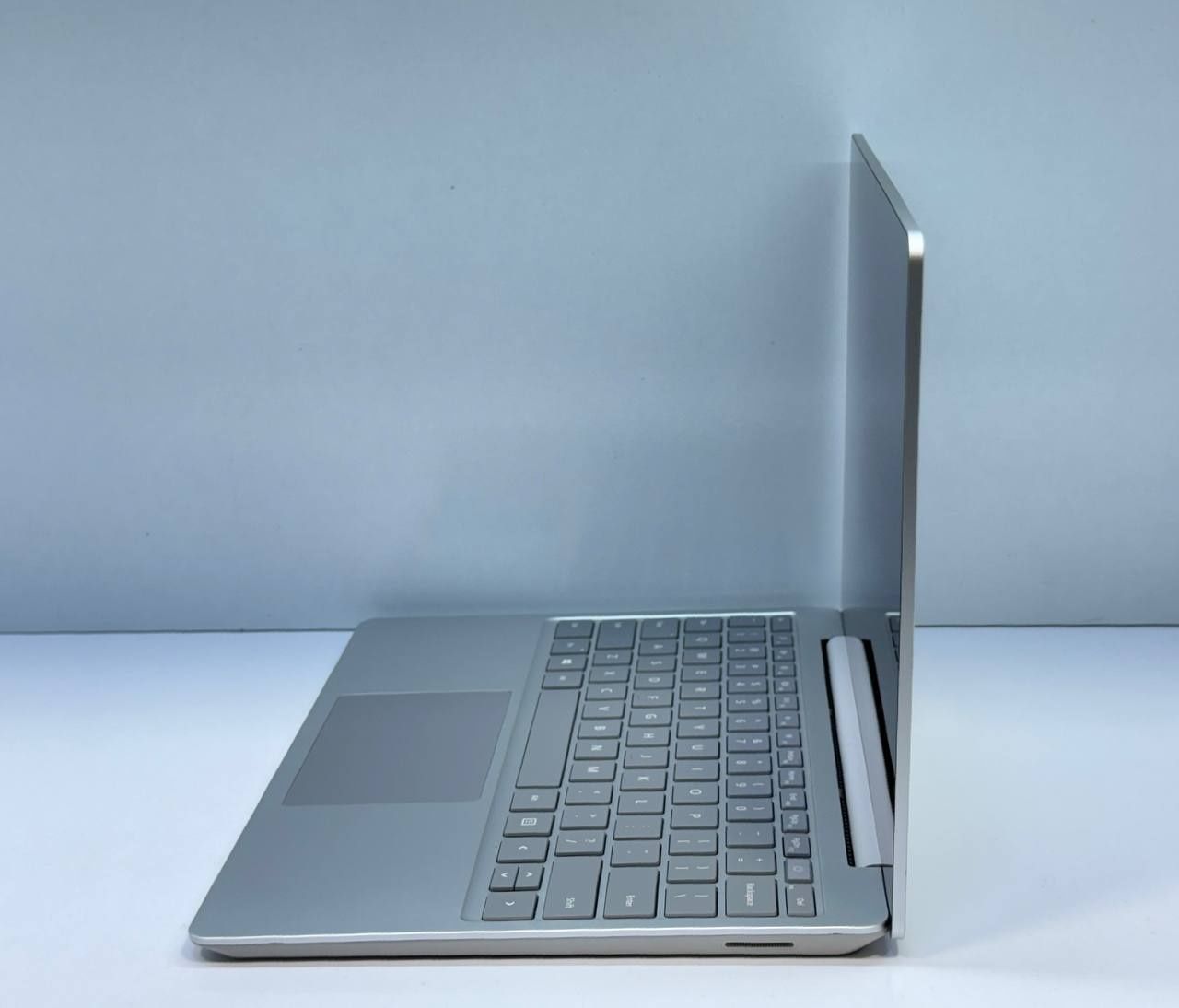 Microsoft surface [EliteTech]