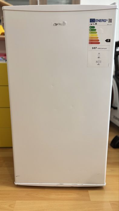 Хладилник Ариели