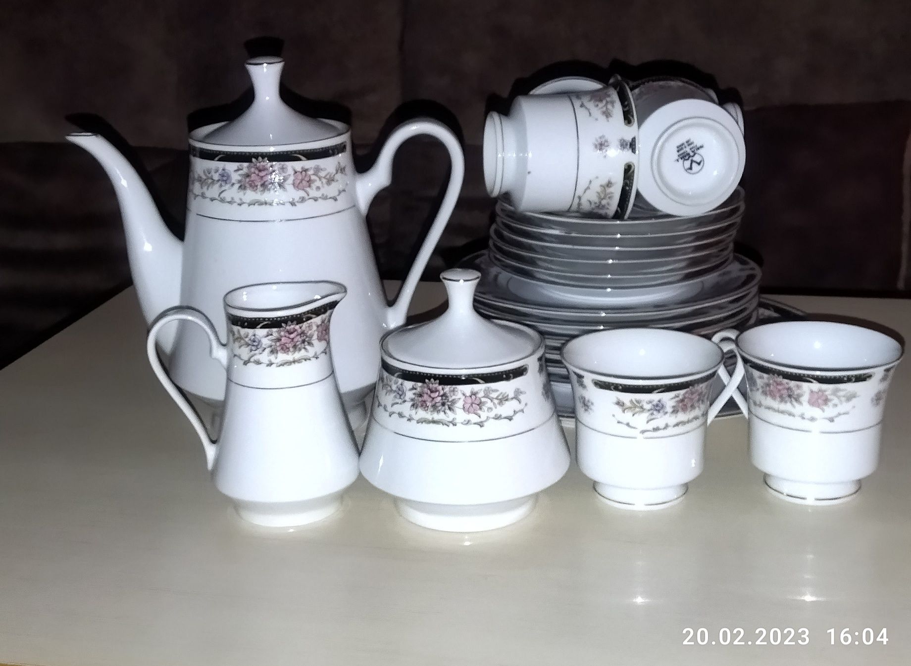 Чайные сервизы .