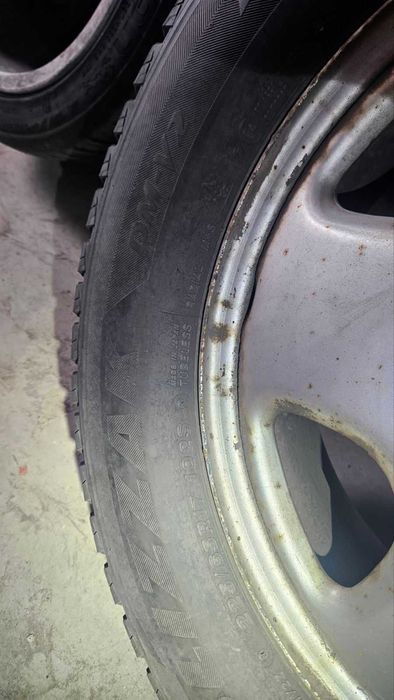 Джанти железни 4бр.  5х114,3 от Honda CR-V + зимни гуми