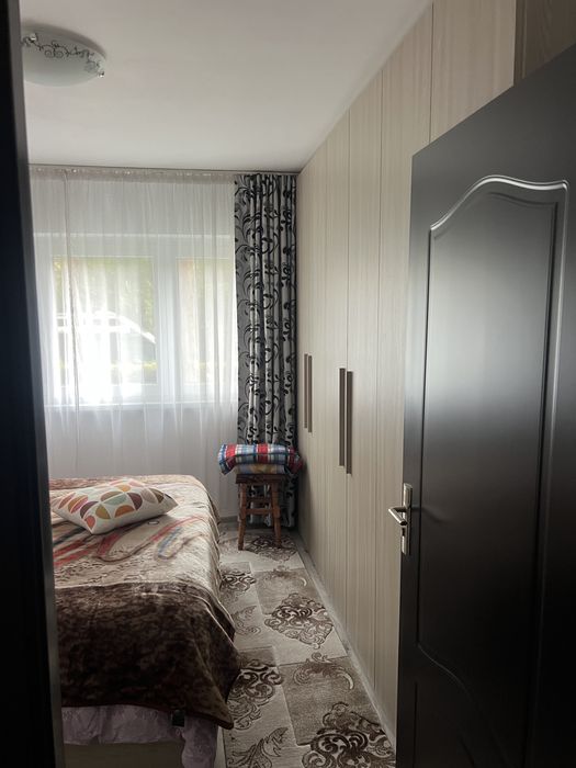 Apartament 2 camere decomadat str.Toamnei