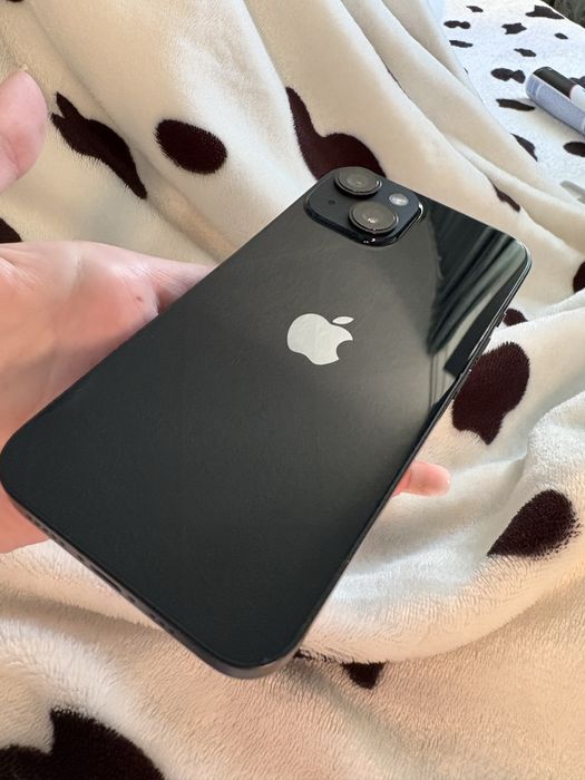 iPhone 14.