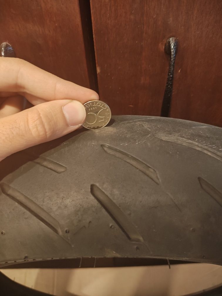 Гуми за мотор dunlop 17 GPR-300