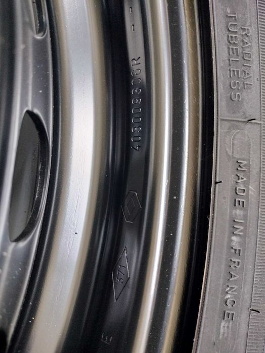 Janta originala dacia-renault 5x114.3 cu cauciuc 205 55 16