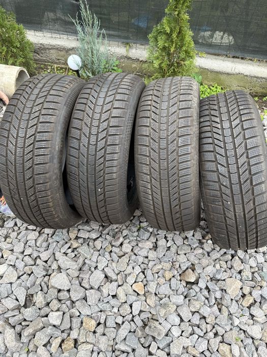 Continetal iarnă 215/55 R18 Dot 23