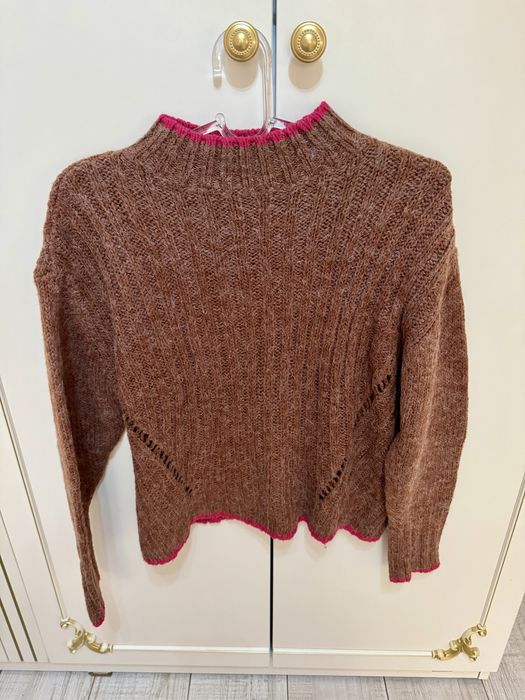 Пуловери за 15 лв