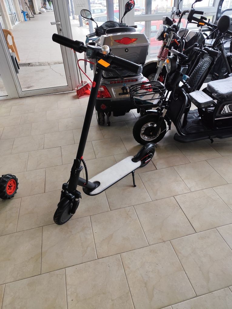 Уникална Електрическа тротинетка m365 Светещ борд Окачване  350w 7.8Ah