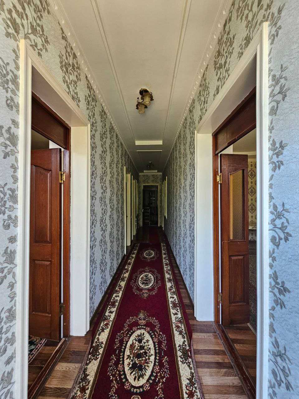 Сергели,Хонобод,Кенгмакон махалля.Продам 6 комнатный дом на 3 сотках.