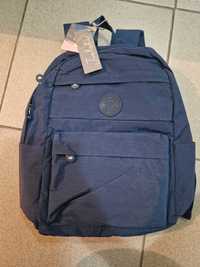 продам в оригинале синий рюкзак BagFan за 10500