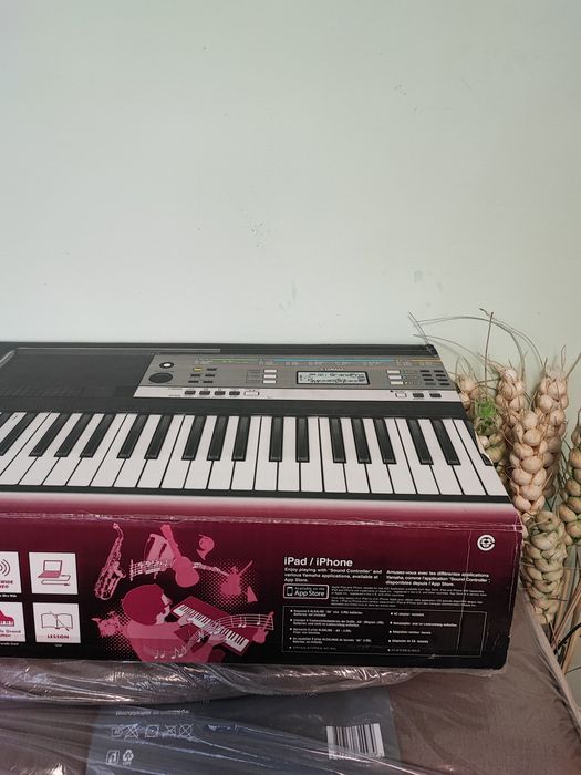 Синтезатор Yamaha YPT - 240