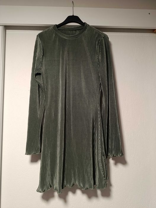 Рокля Shein нова