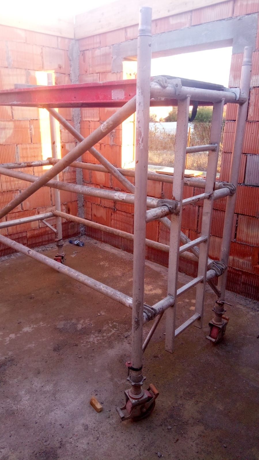 Schela/Scara Aluminiu de inchiriat