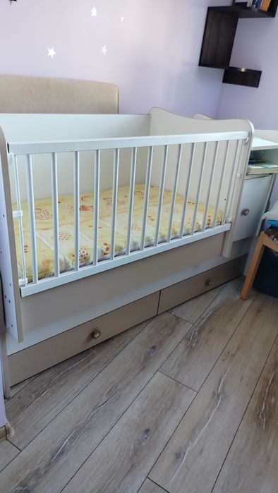 Детско легло 3в1 люлееш механизъм