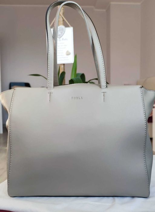 Furla Regina като нова