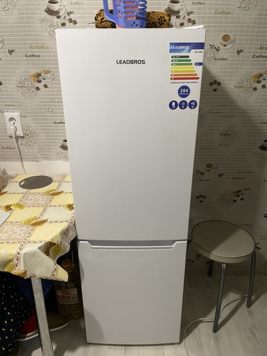 Холодильник новый