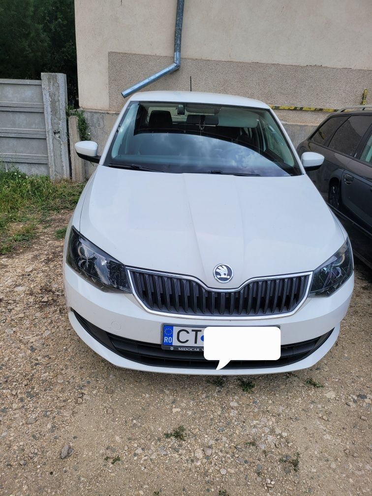 Inchiriez auto Skoda