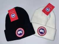 Căciulă Canada Goose Alb Negru 2024