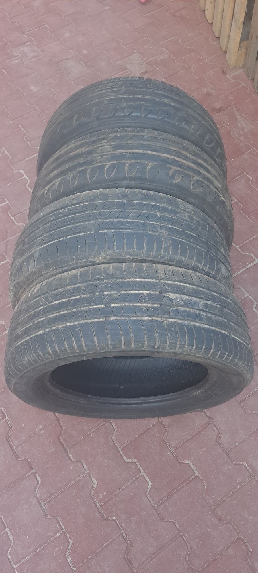 Anvelope de vară 225/55/17