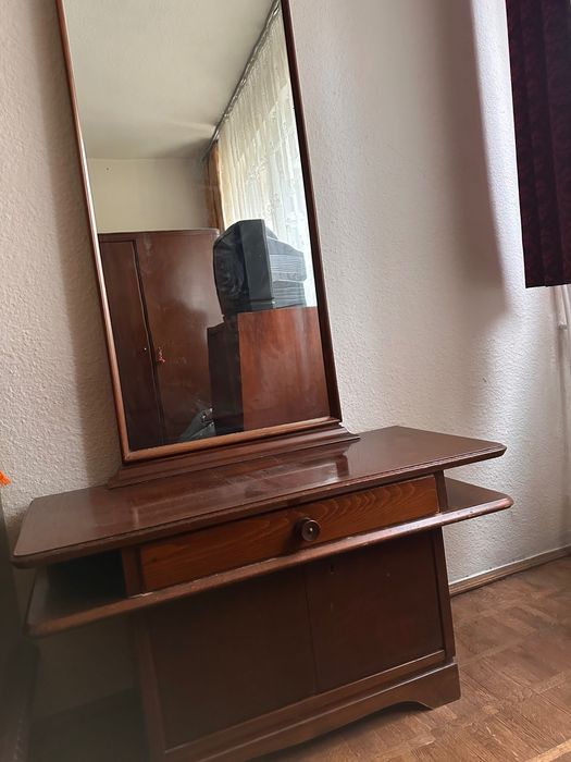 Vând - mobilă de bucătărie, aragaz, frigider - sector 4, București