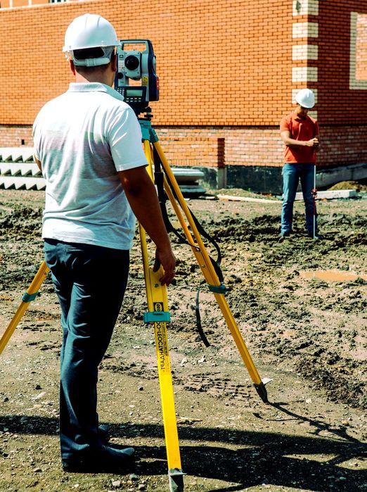 Геодезические услуги. Геодезист