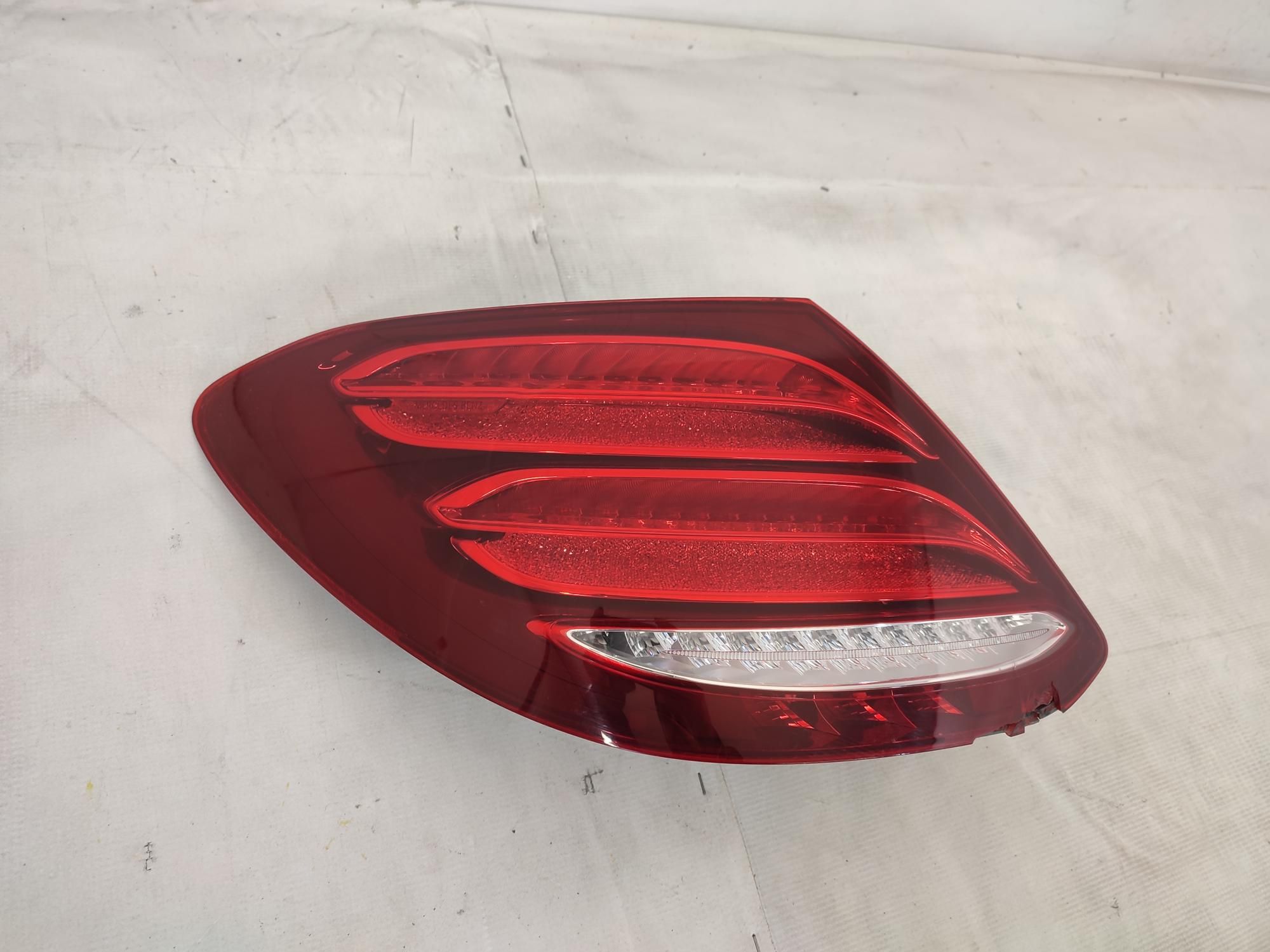 Stop stanga Led Mercedes W213 E Class berlina dupa 2016