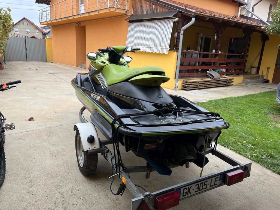 Jet ski seadoo rxp 215