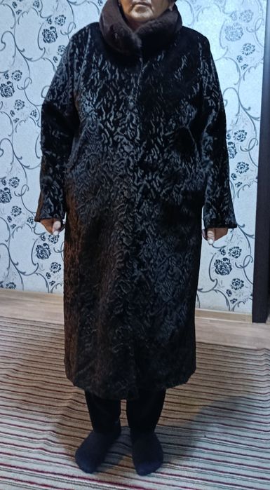 Продам Пальто.  .