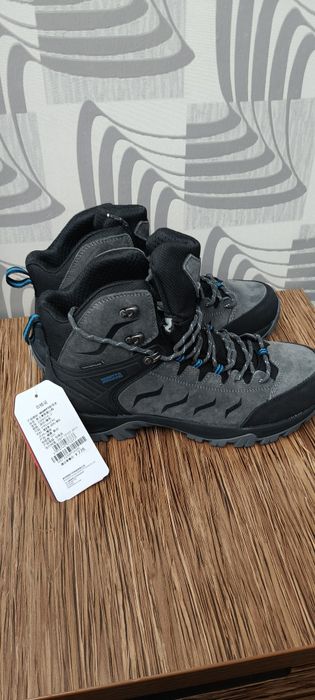 Ботинки от Китайского Бренда Humtto