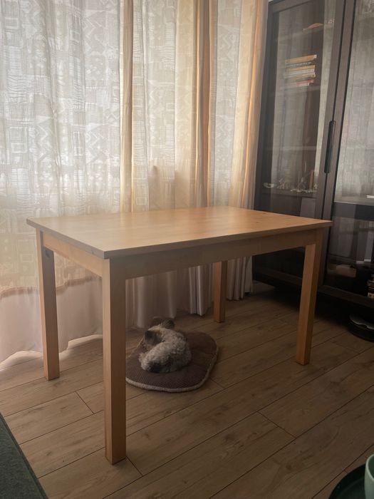 IKEA Björkudden – маса за траперзария