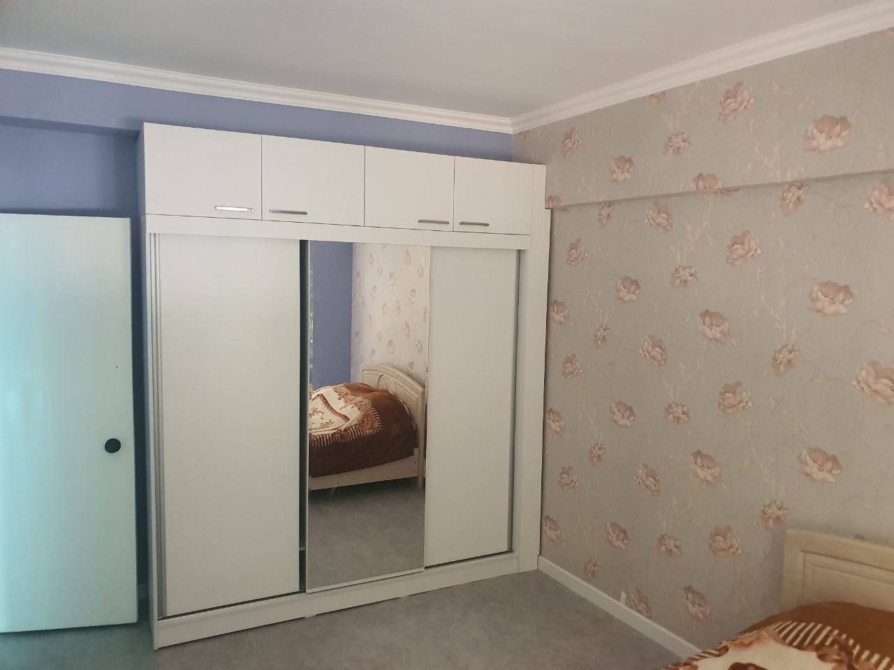Продается 3х ком кв-ра на Ц-5, ор-р: напротив монумента Мужества, 68м²