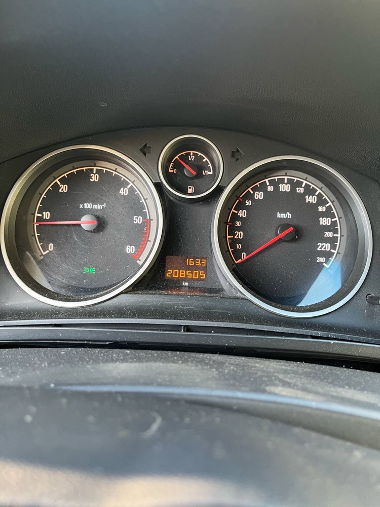 Опел Зафира В Opel zafira B