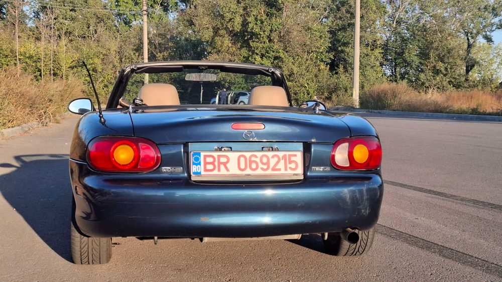 Mazda Miata MX-5 Miracle spec 1.6 110cp