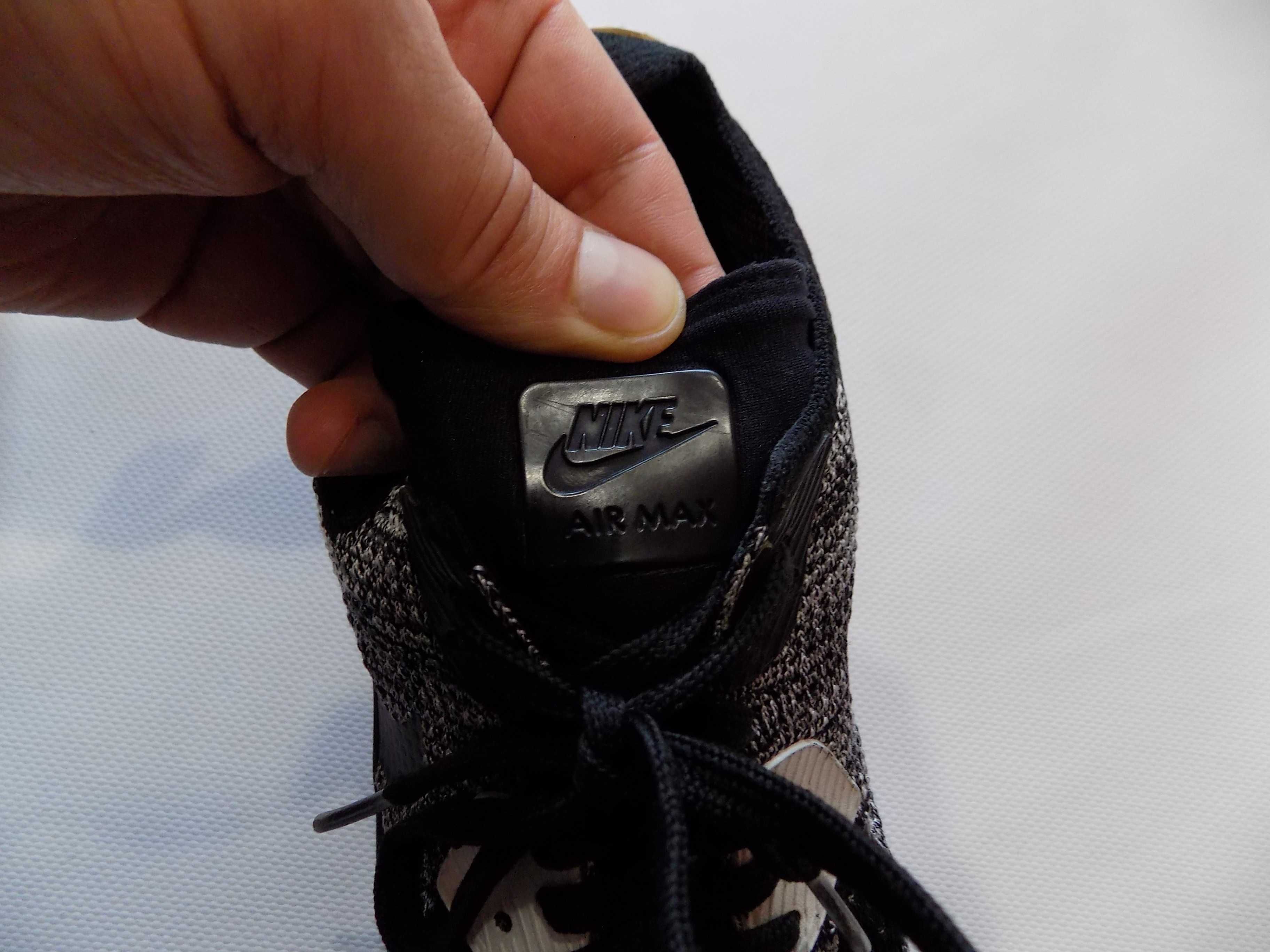 маратонки Nike Air Max сникърси кецове оригинал унисекс спорт 41/26 см